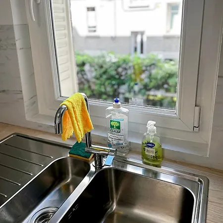 Entier Calme - Parking Free - Proche Paris Et Chateau - Wifi Hd *